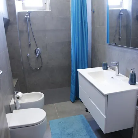 Dimora Comfort Ponte Vecchio Peonia Appartement *