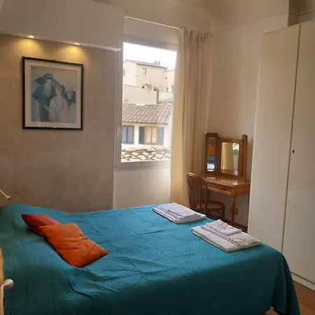 Appartement Dimora Comfort Ponte Vecchio Peonia